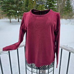 Cable & Gauge Burgundy crew neck sweater, size L, EUC